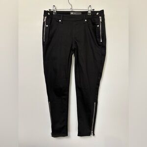 Levi's Black Ankle Jeans with Zipper Details